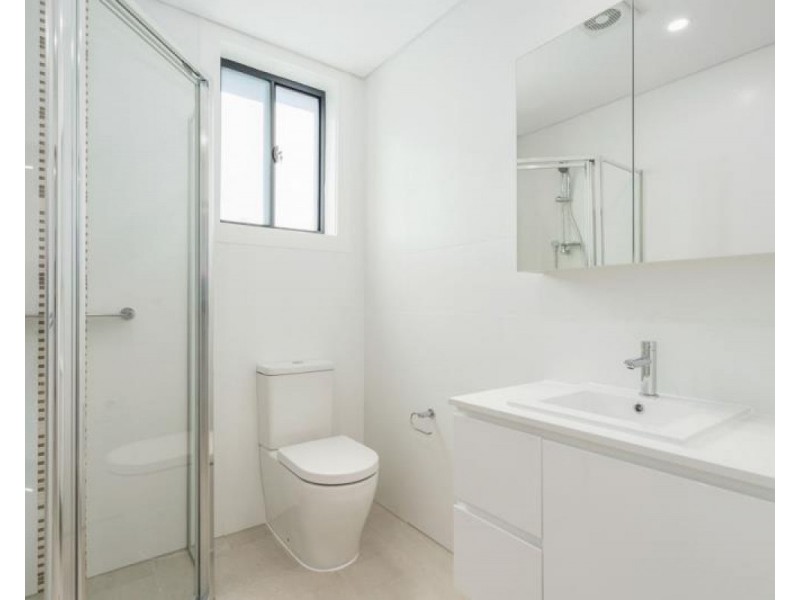 8-12 Robilliard Street, Mays Hill NSW 2145